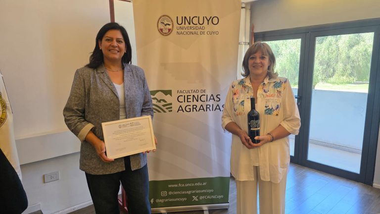 Mujeres que Transforman la Fruticultura: Reconocimiento de la Facultad de Ciencias Agrarias de la UNCuyo